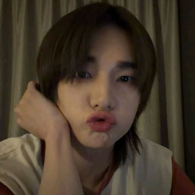 ♡𝗟𝘆𝗻♡︎