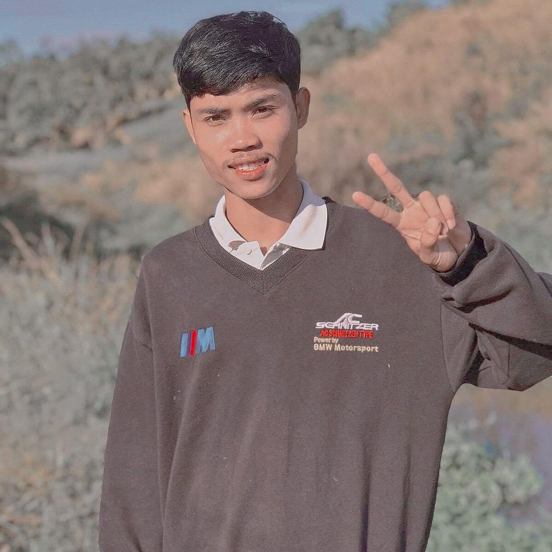 ៚🇰🇭Khav———-ខាវ៚❤️