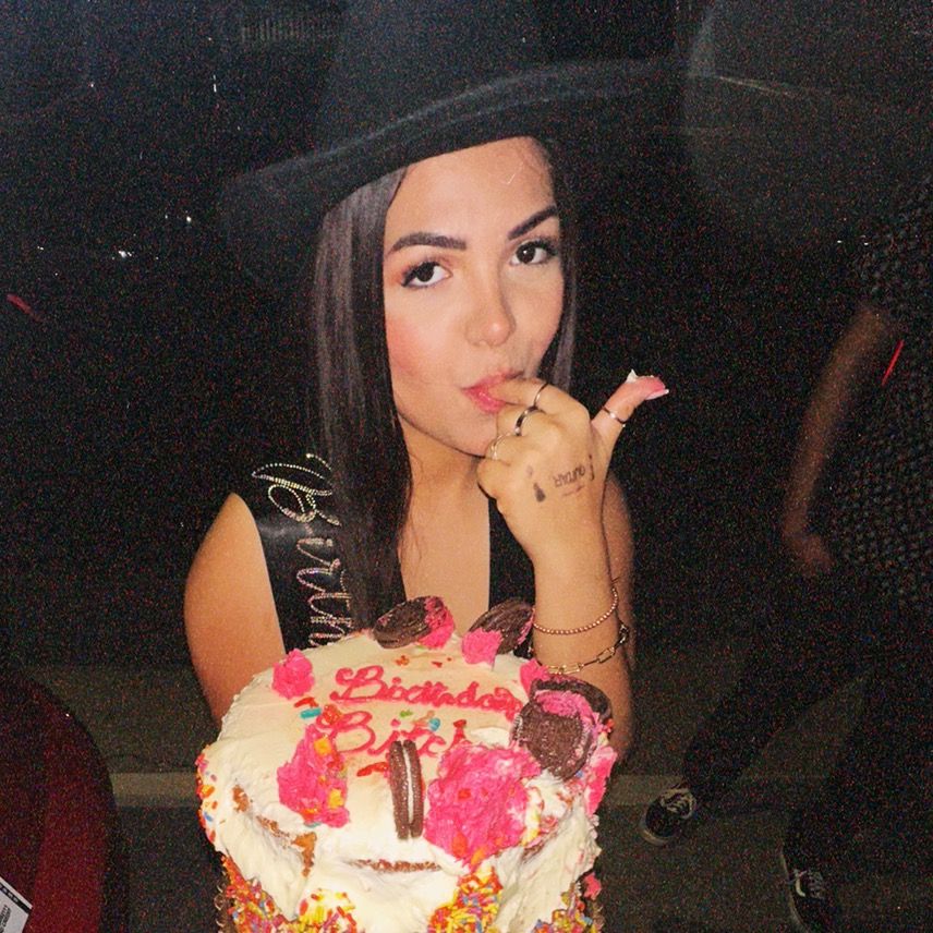 lexi 😻 | pastry chef