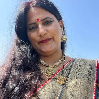 Sonia Ch