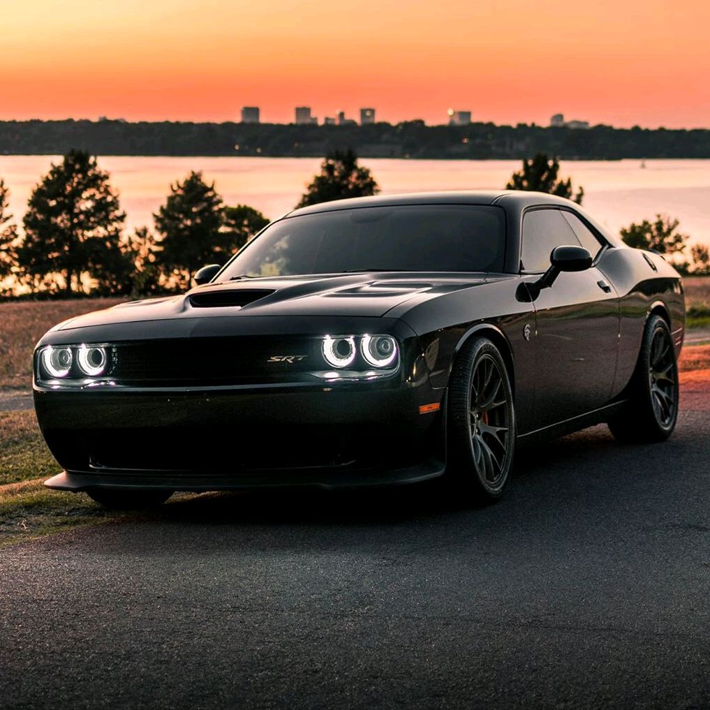 _.Dodge_Challenger._