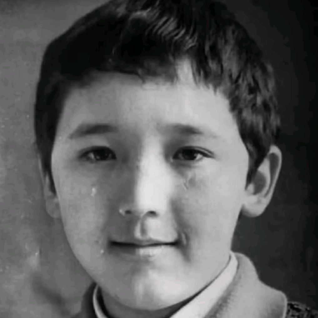 YERSIN YESENAMAN  🇰🇿