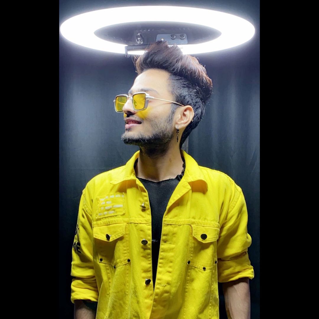 __Monu_Pandey__⭐️