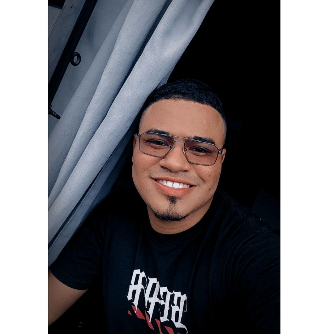 Alejandro Giron 🤘🏽