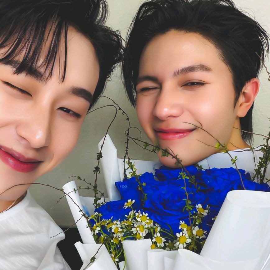 _𝙙𝙘𝙮𝙨𝙙 saw WilliamEst 💙❤