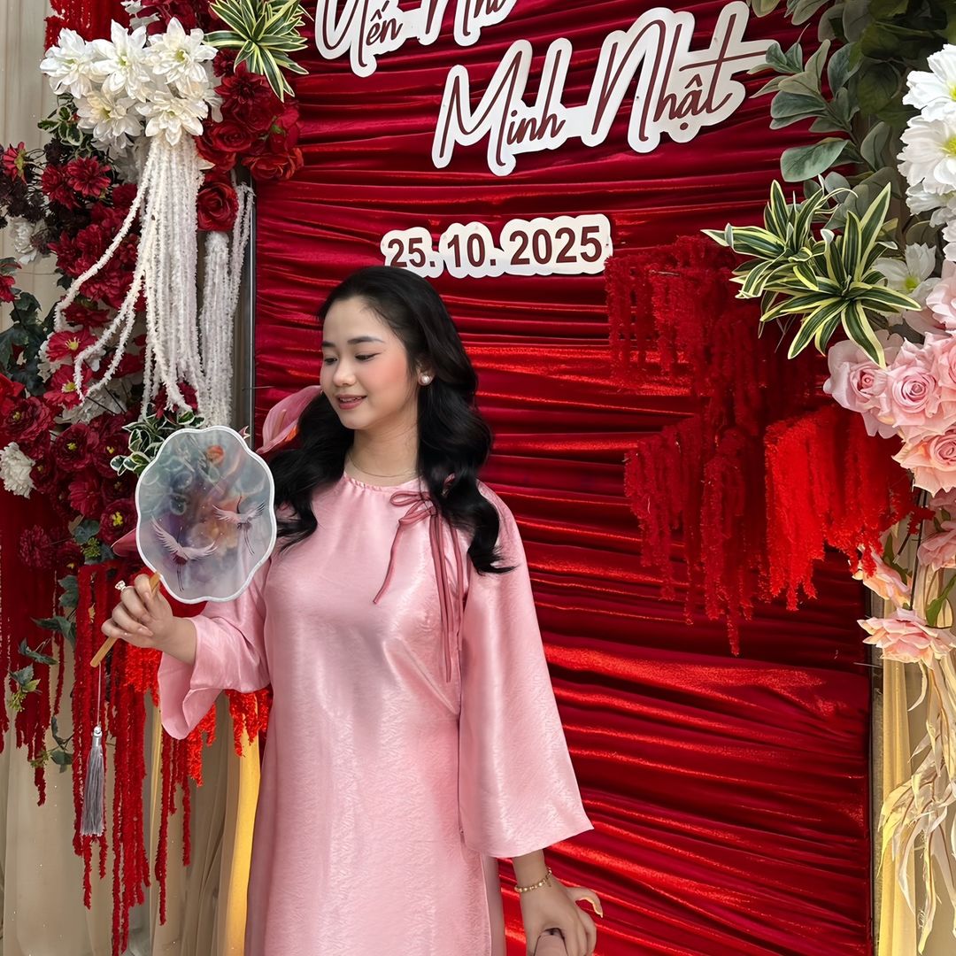 Hồng Hoà🫶🏻