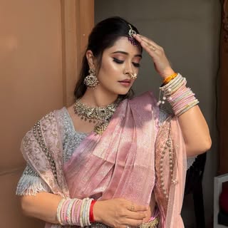 Arti Thorve (Aaru🦋)