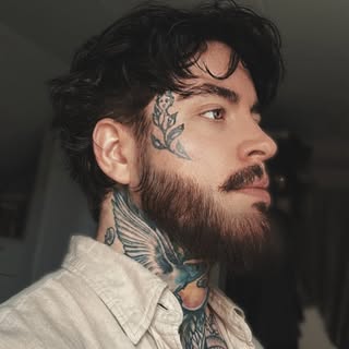 Aaron Tiago de Aguiar