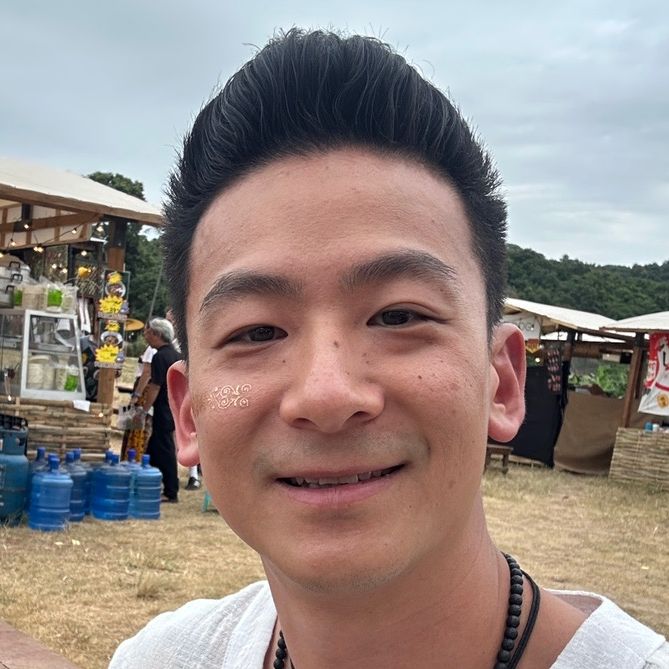 Aaron Chen