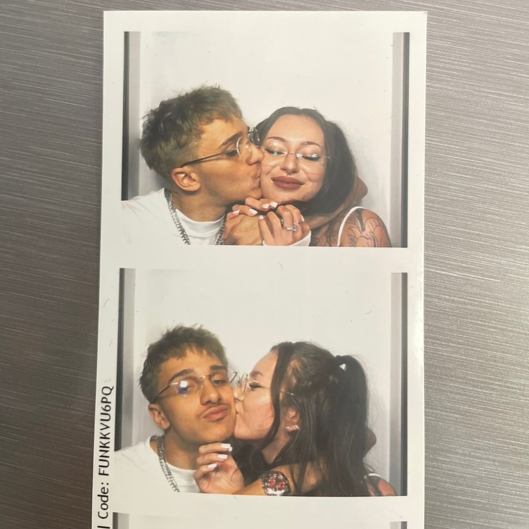 𝔞𝔰𝔱𝔯𝔦𝔡