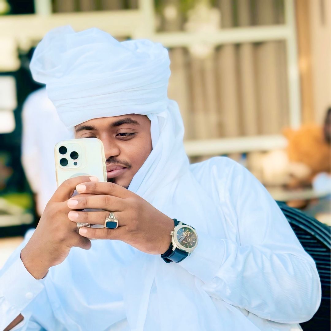 abdarhaman youssouf added