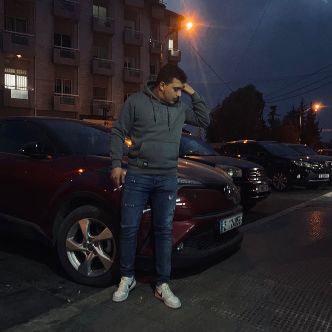 أبْۆ حسآم 𝐀𝐁𝐔 𝐇𝐔𝐒𝐀𝐌