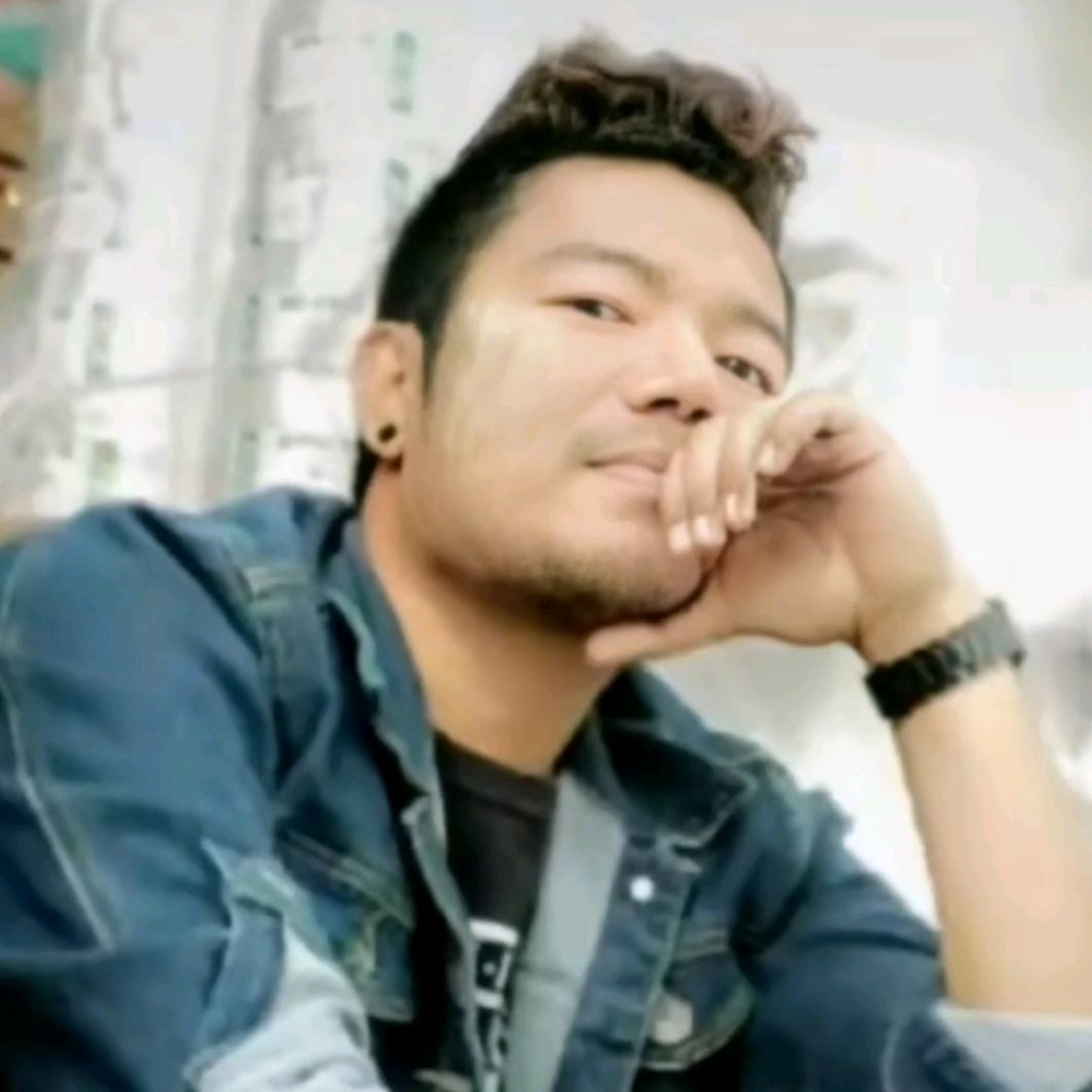 လေလွင့် ဌက် ငယ်
