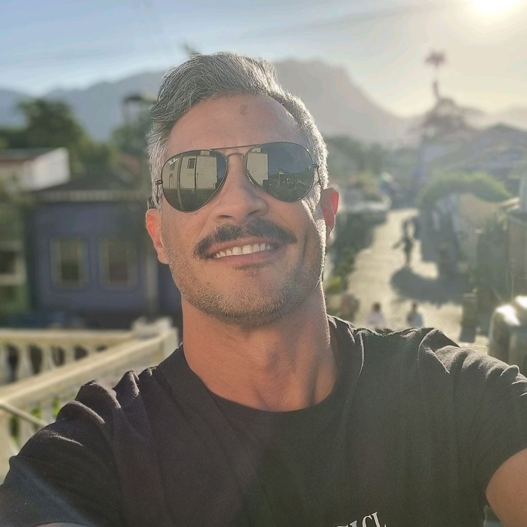 Adilson Paulo