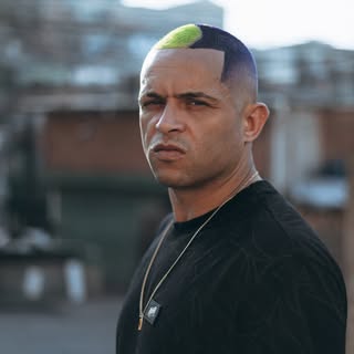 Dk47  (Líder comunitário)