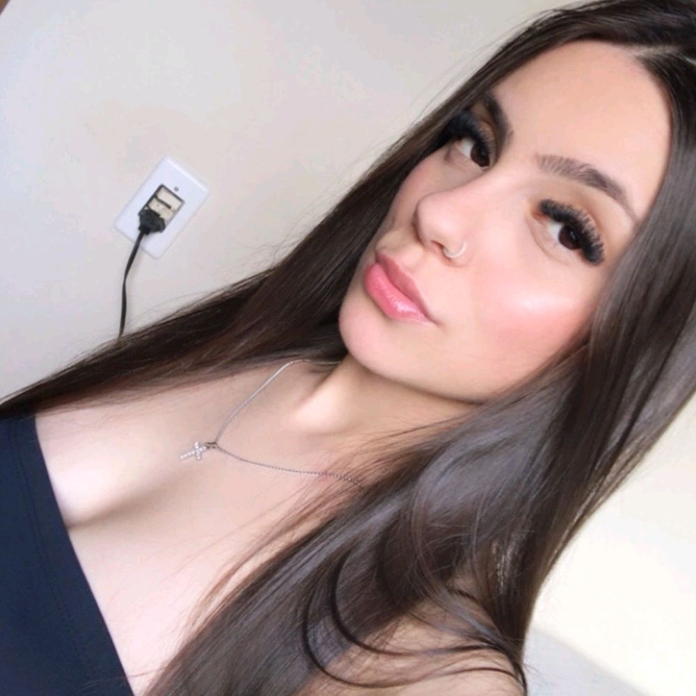 Alana Cristina