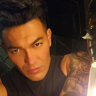 A L E X A N D E R  W R A I T H