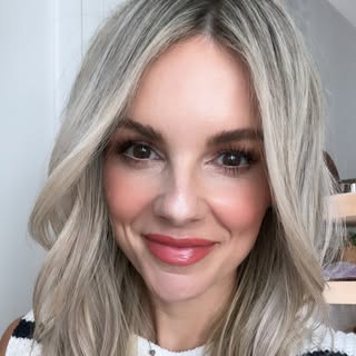 Ali Manno (Fedotowsky)