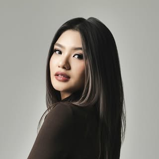 Eva Alicia