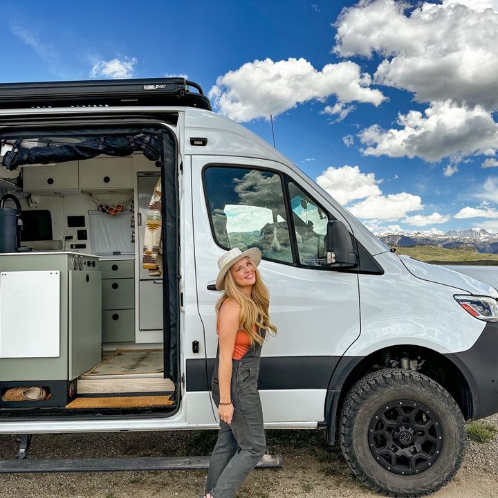 Allyson Overland | Vanlife