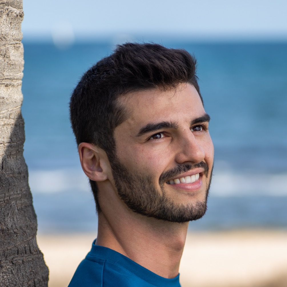 ÁLVARO CARRERA