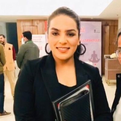 Amber Zaidi 🇮🇳