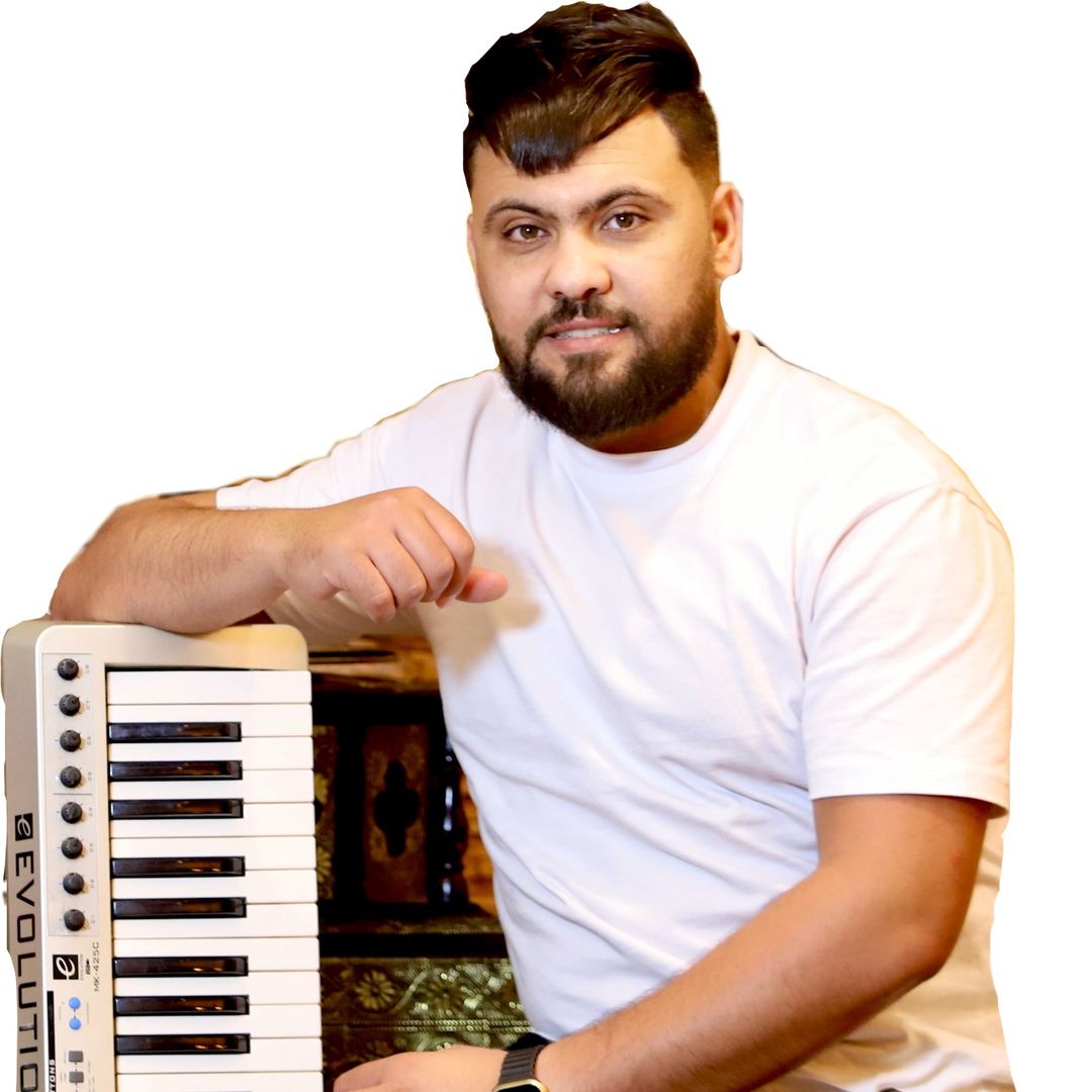 Amirovitch √ Pianiste