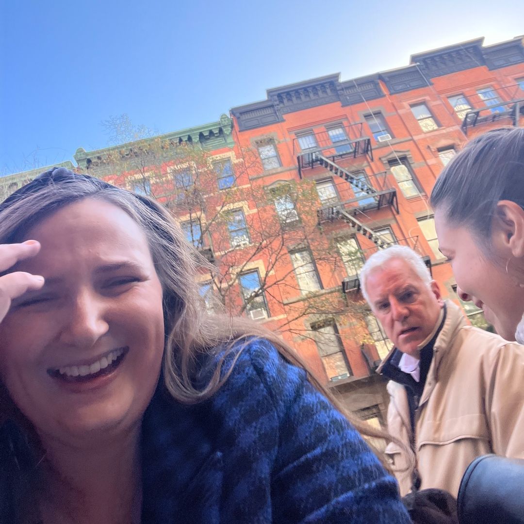 The Hilarious & Honest Lilly