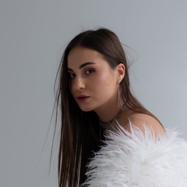 aneri_gri