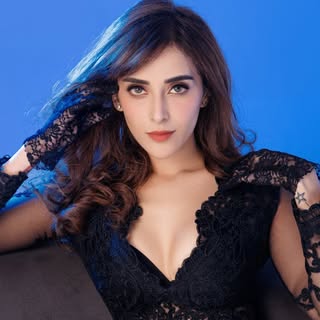 Angela Krislinzki