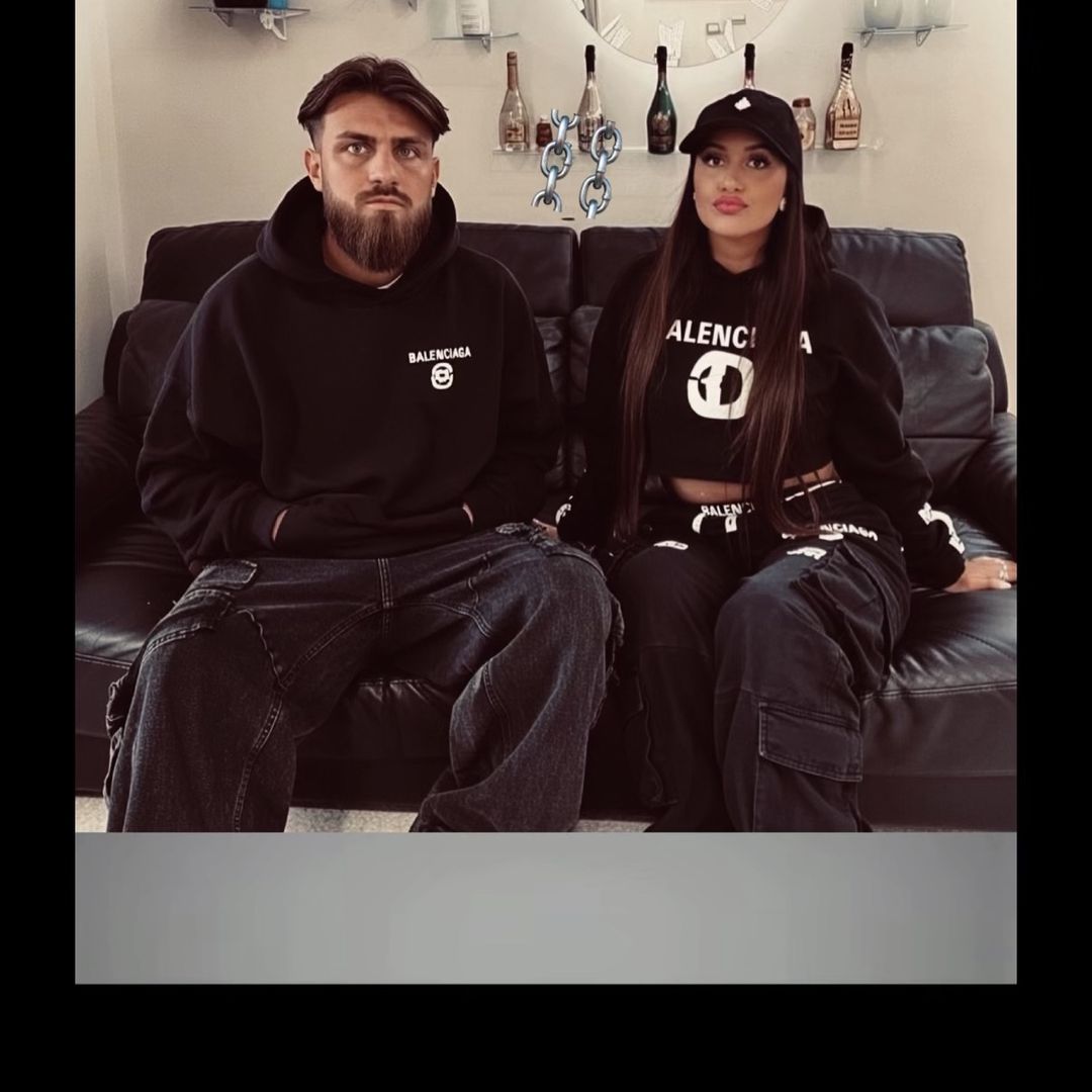 𝓐𝓷𝓷𝓪 & 𝓥𝓲𝓽𝓽𝓸𝓻𝓲𝓸 ⛓️