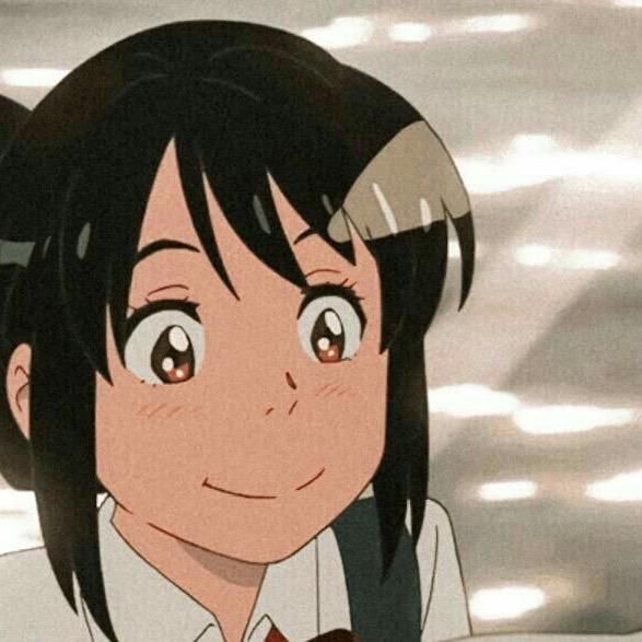 𝓐𝓷𝓷𝓓𝓮𝔀𝔃🍀