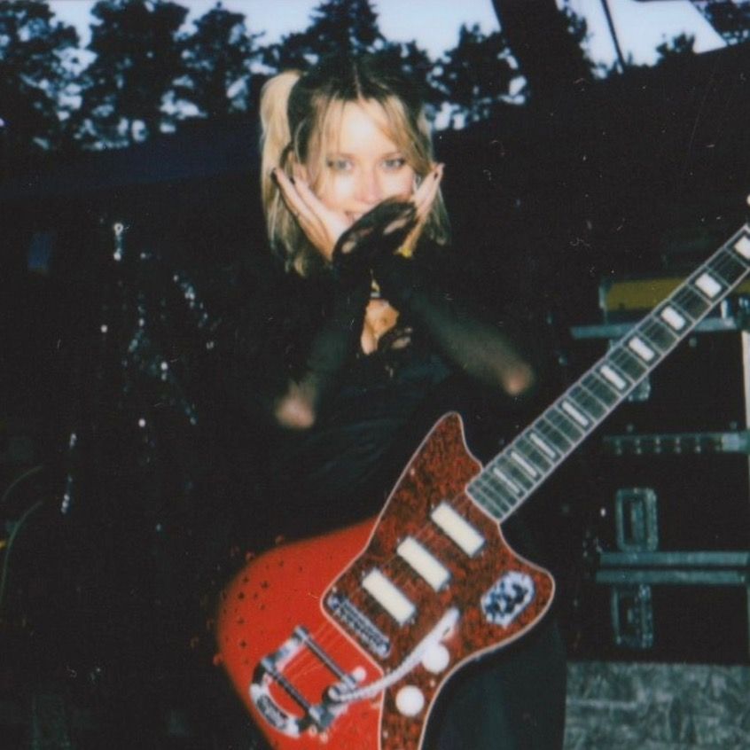 ☠️ annie hamilton ☠️