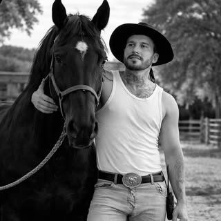 Anthony Moraes️️️️️️️️️️