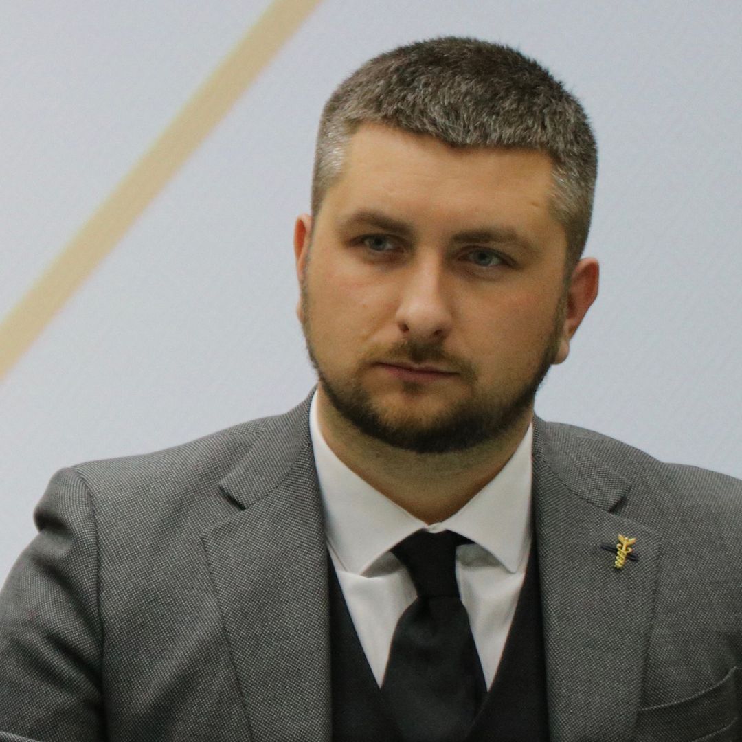Max Arapov