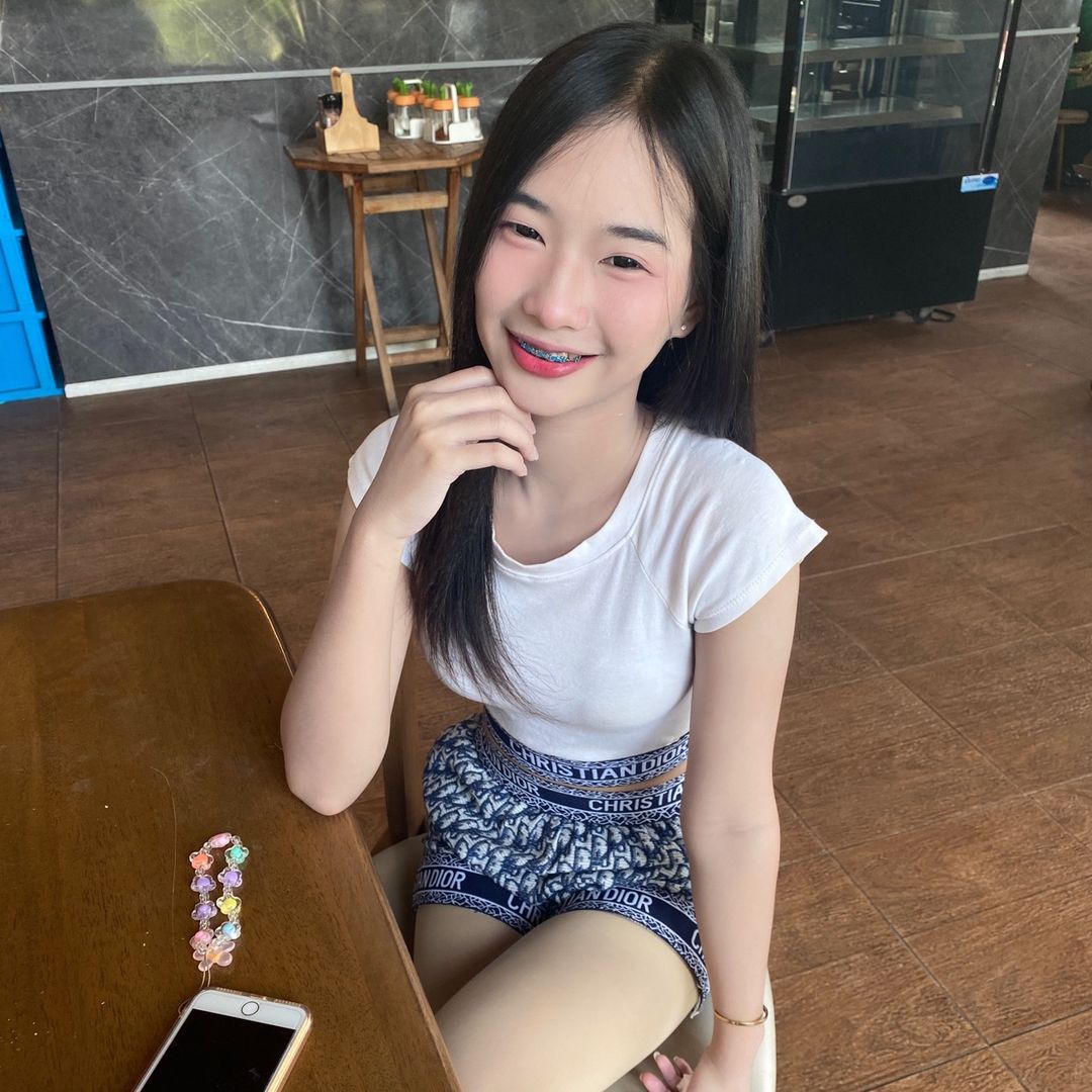 กัสยิ้มหวานน.