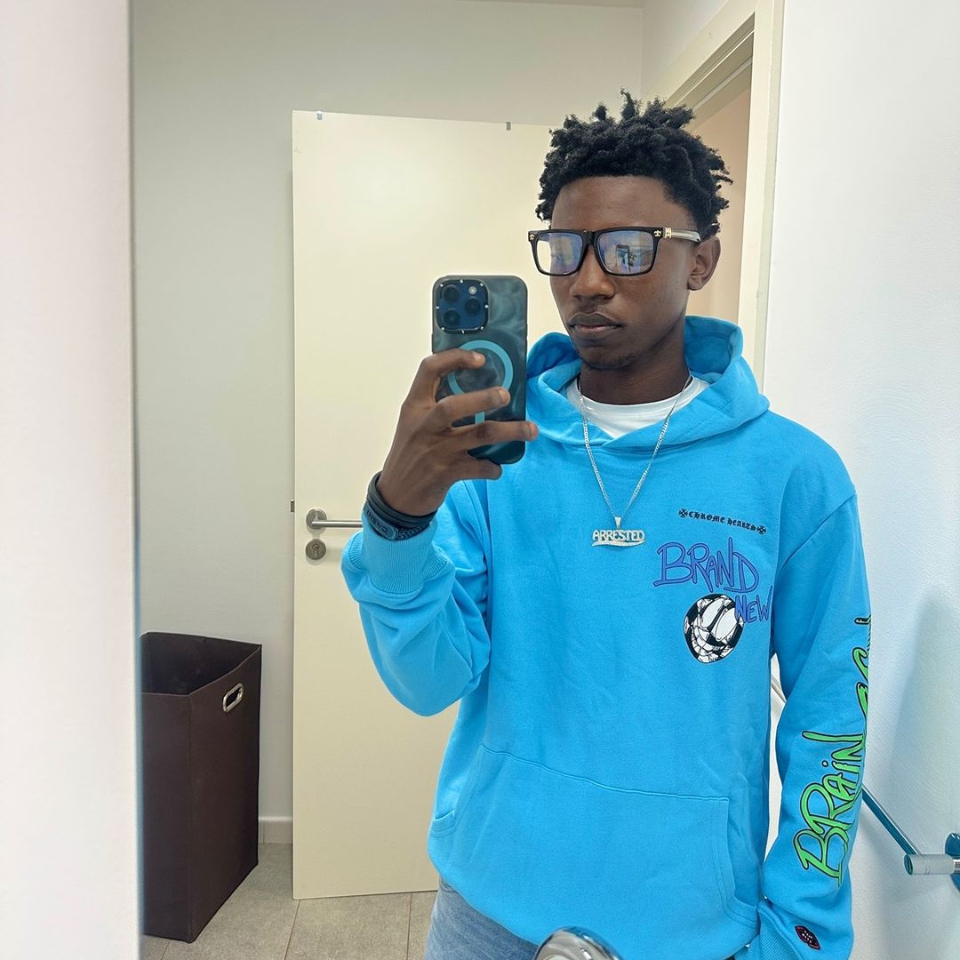 A R R E S T E D 💚 💐📌