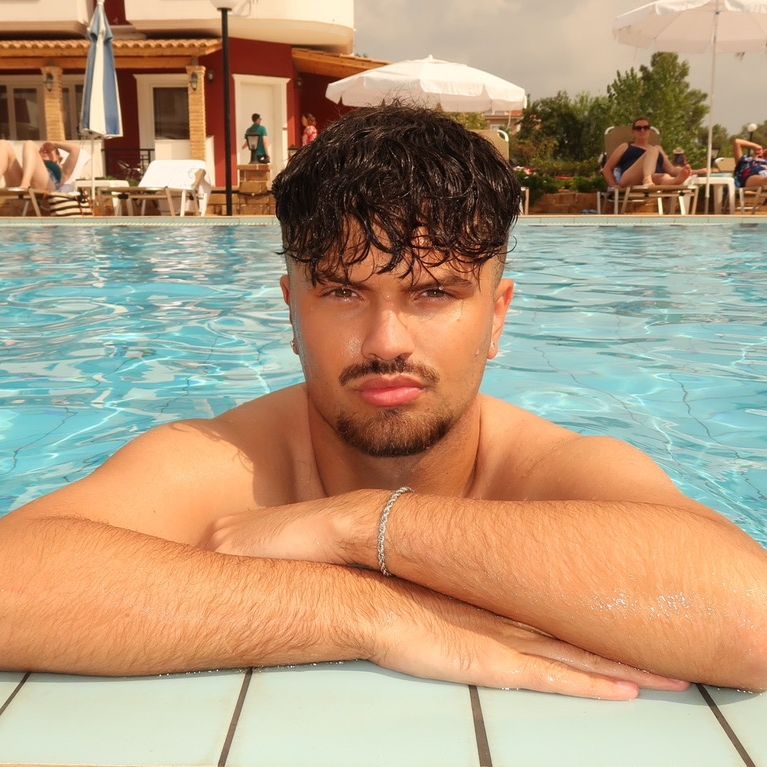 ashton perduno