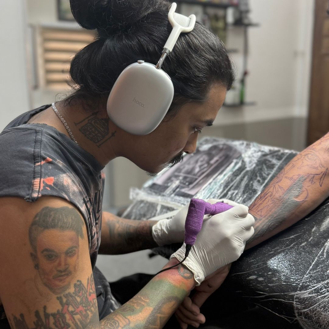 Aung Thike Tattoo artist