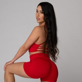 𝐂𝐚𝐦𝐢𝐥𝐚 𝐍𝐚𝐯𝐚𝐫𝐫𝐨🇨🇺in🇨🇭𝙇𝙞𝙛𝙚𝙨𝙩𝙮𝙡𝙚 / 𝙁𝙞𝙩𝙣𝙚𝙨𝙨 / 𝙀𝙟𝙚𝙧𝙘𝙞𝙘𝙞𝙤𝙨 𝙚𝙣 𝙘𝙖𝙨𝙖