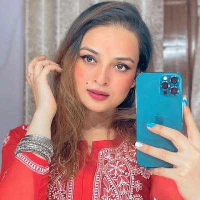 Apple Tiwari