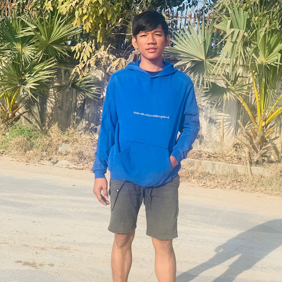 លីមឆៃ៚៚🇰🇭