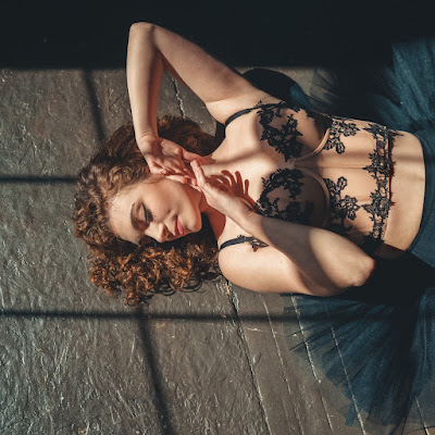 Caitlin Bond