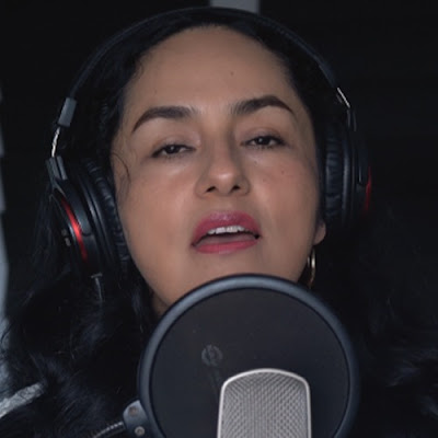 Cantemos al Amor de los amores