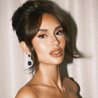 CELESTE CORTESI 🦋