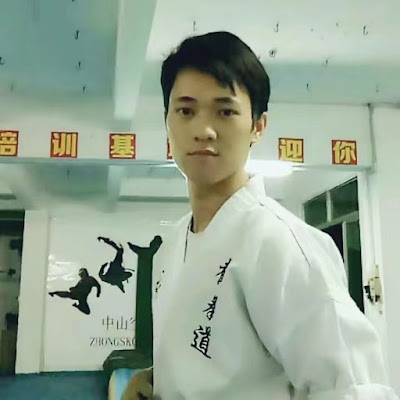 Coach Xiao Long