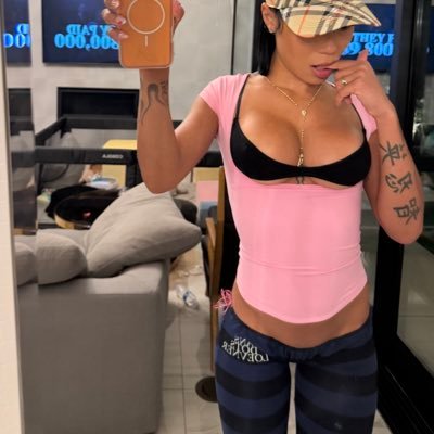 PINKSWEATSUITS