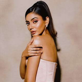 Sana Makbul
