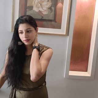 Dr Preeti (DM to book appointments)