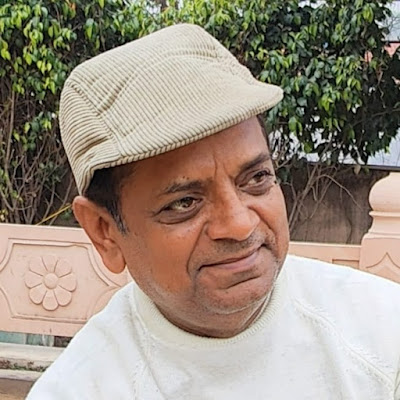 Dr. Vishnu Saxena